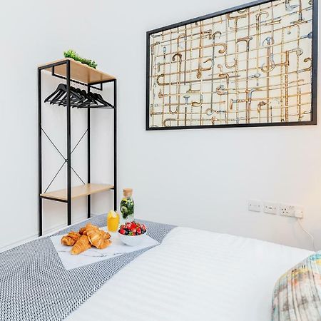 Bright & Spacious 4Beds Home - Kensington High Street-Olympia London Exterior foto