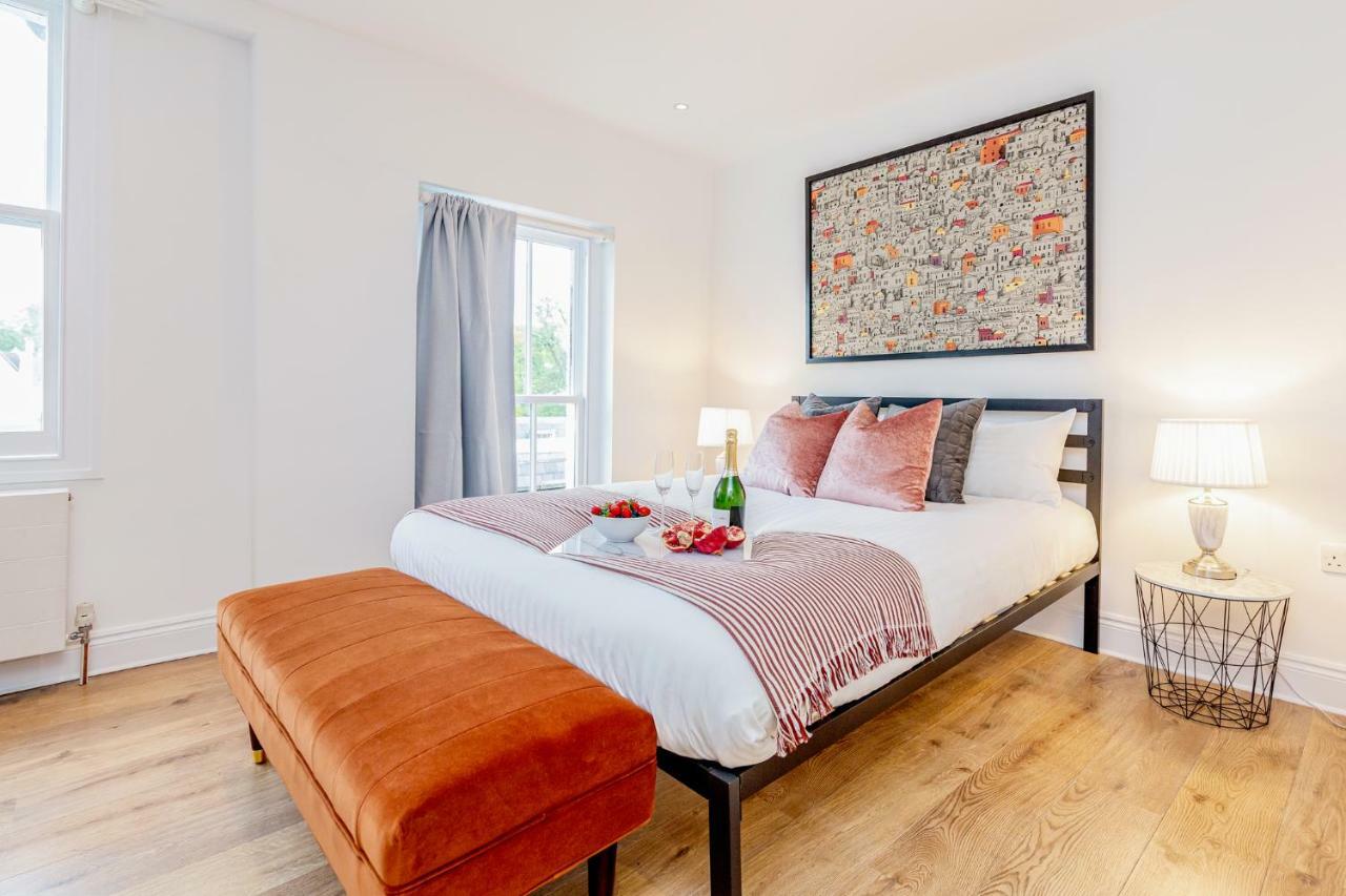Bright & Spacious 4Beds Home - Kensington High Street-Olympia London Exterior foto