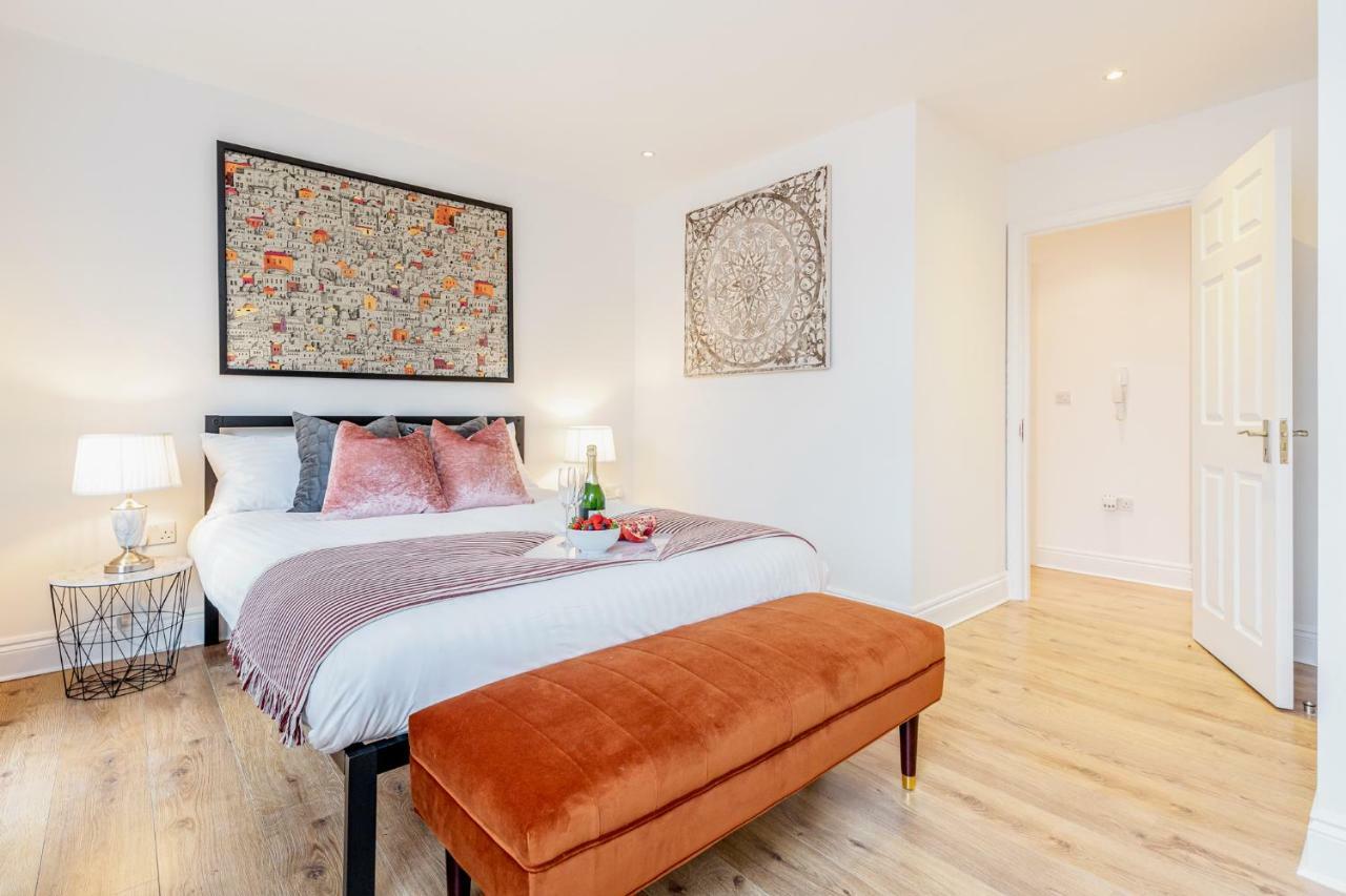 Bright & Spacious 4Beds Home - Kensington High Street-Olympia London Exterior foto