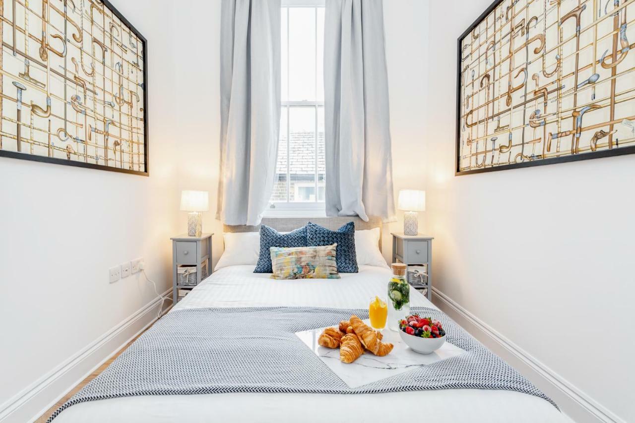 Bright & Spacious 4Beds Home - Kensington High Street-Olympia London Exterior foto
